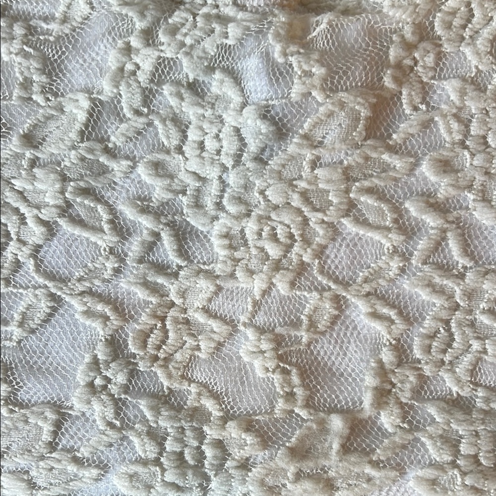 Abercrombie & Fitch Lace Crop Top Cream - Picture 7 of 7